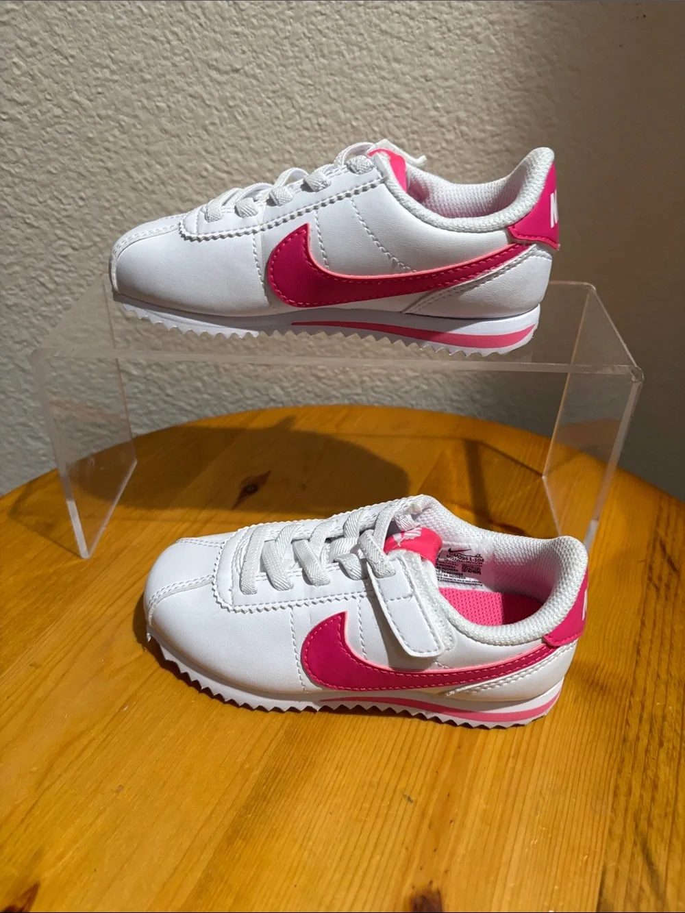 Nike Kids White and Pink Low-Top Sneakers 8C